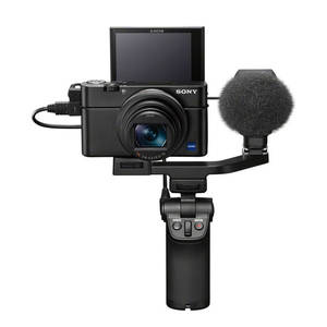 Фотоаппарат Sony Cyber-shot DSC-RX100 VII + рукоятка