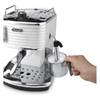 Рожковая помповая кофеварка DeLonghi Scultura ECZ 351.W