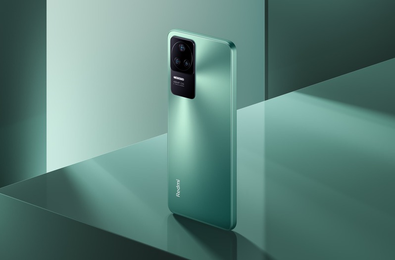  Xiaomi Poco F4 5G в зеленом цвете 