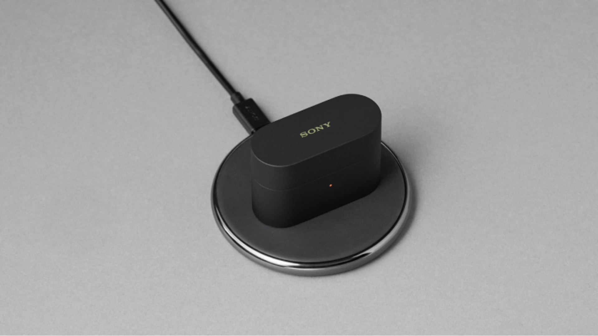 Sony WF-1000XM6 зарядка