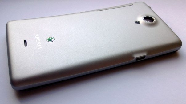 Обзор Sony Xperia T