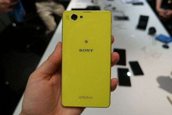 Sony Xperia Z1 Compact камера